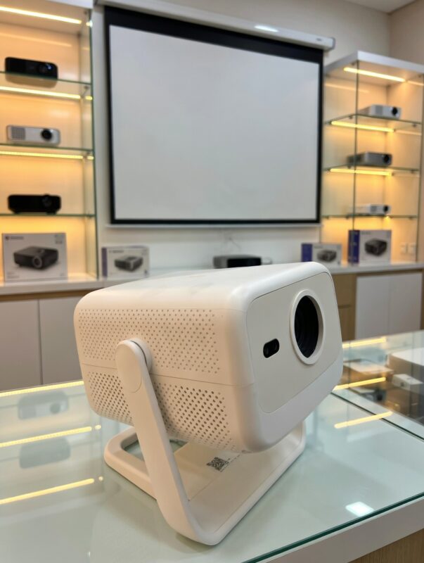 Máy chiếu mini Q10 Ultramax v2